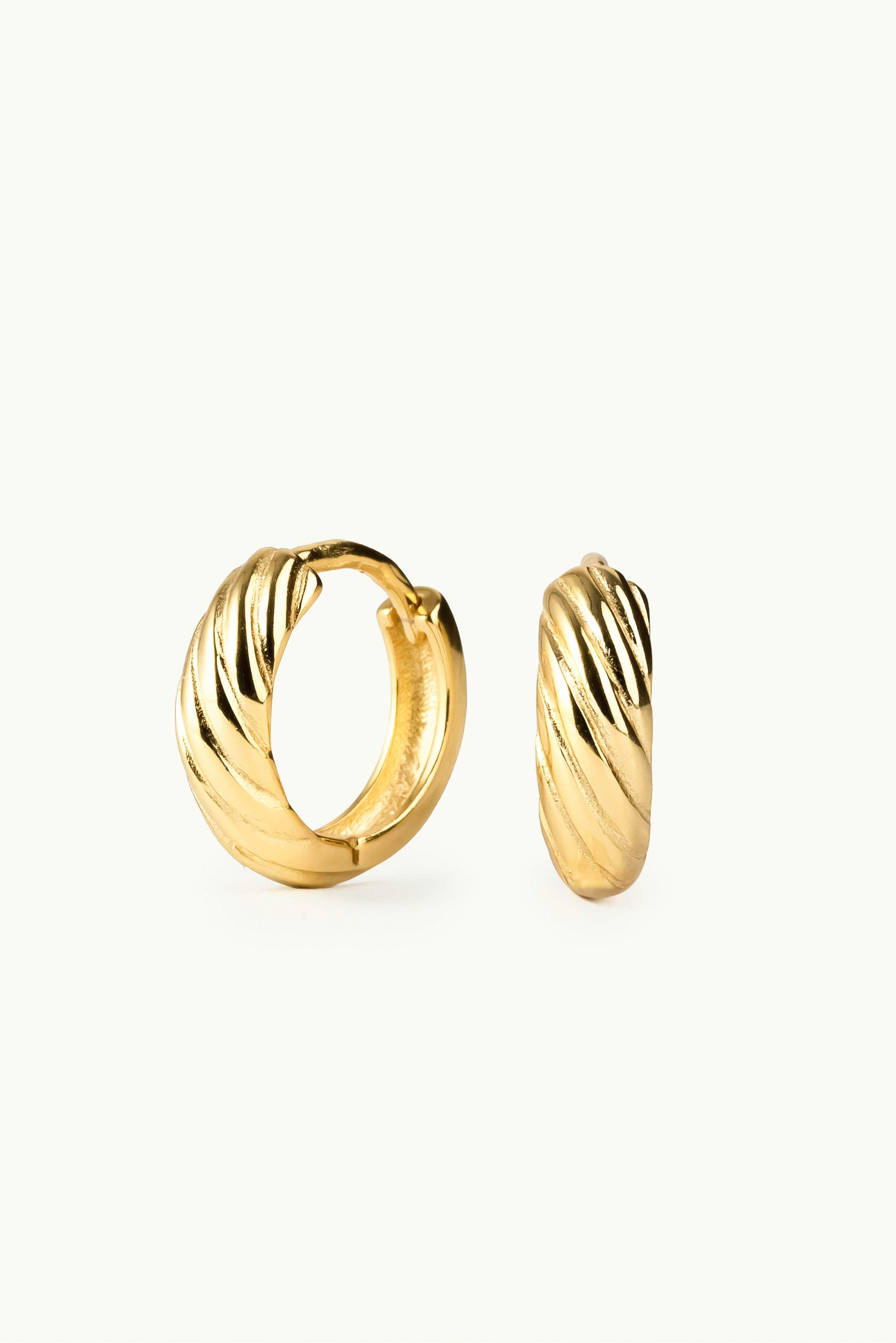 Small Vintage Hoop Earrings Gold | KÒTY