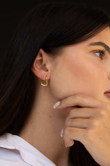 Twisted Oval Hoop Earrings Gold