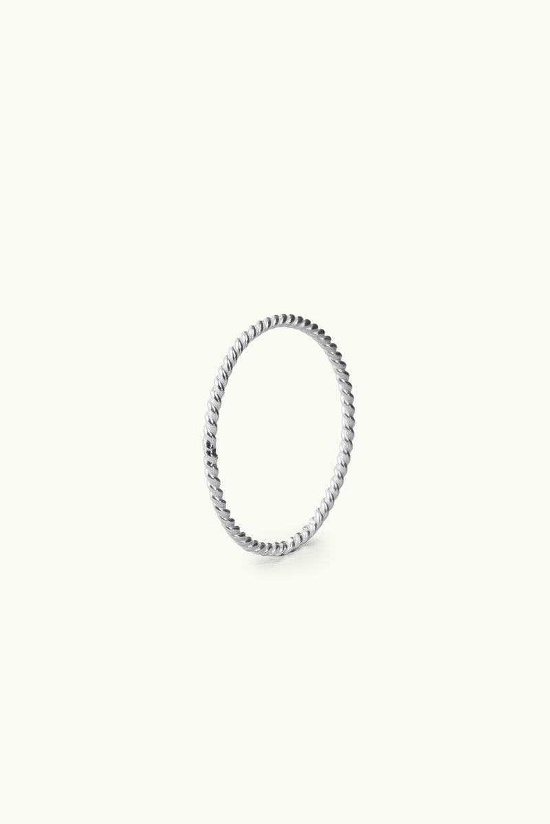 Little Twisted Ring Silver