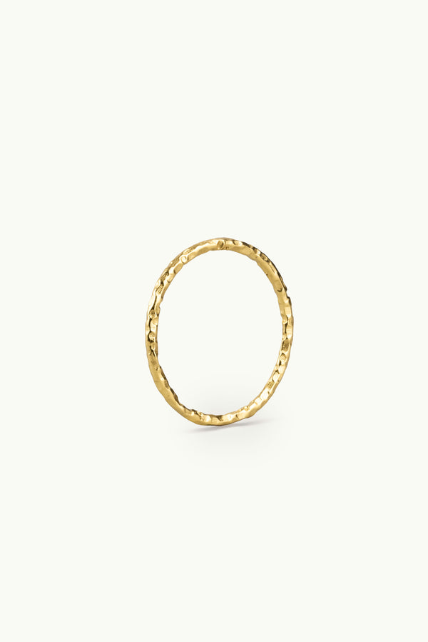 Hammered Tiny Ring Gold