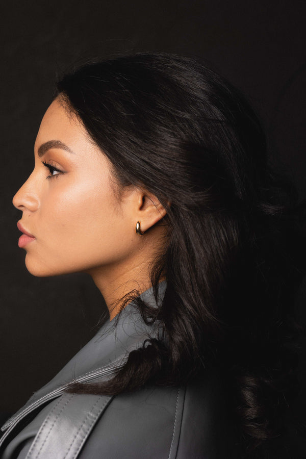 Curved Earrings Gold