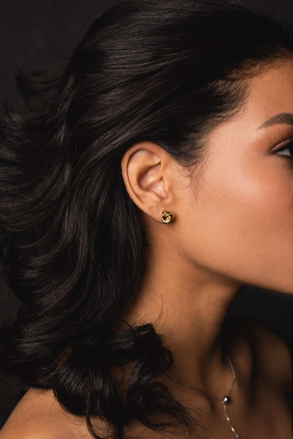 Knot Earrings Gold