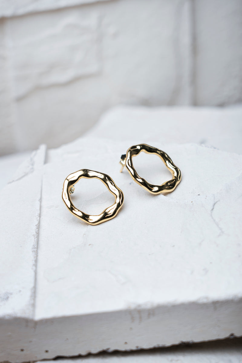 Imperfect Circle Stud Earrings Gold