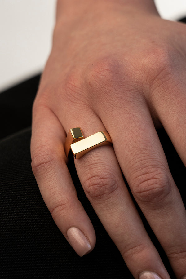 Angled Multisize Ring Gold
