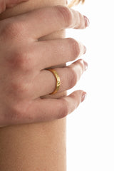 3mm Crumpled Foil Multisize Ring Gold