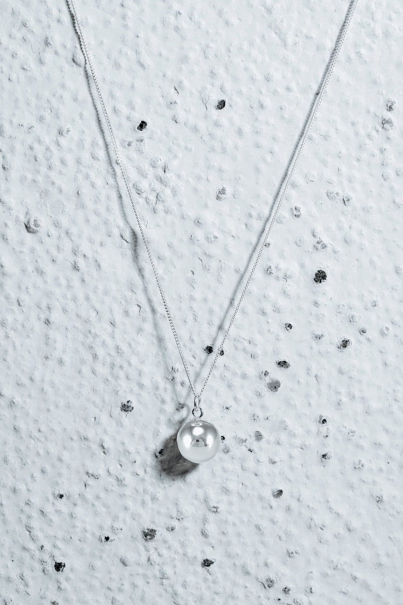 Hanging Bubble Necklace Silver
